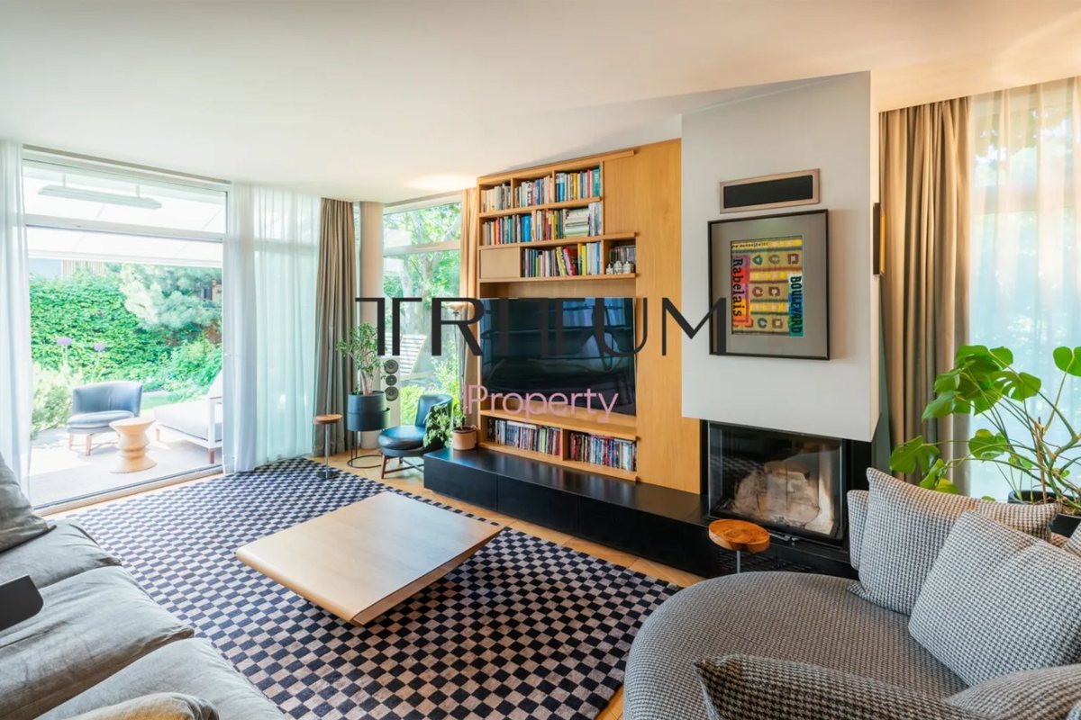 Salon apartamentu 100 m od morza